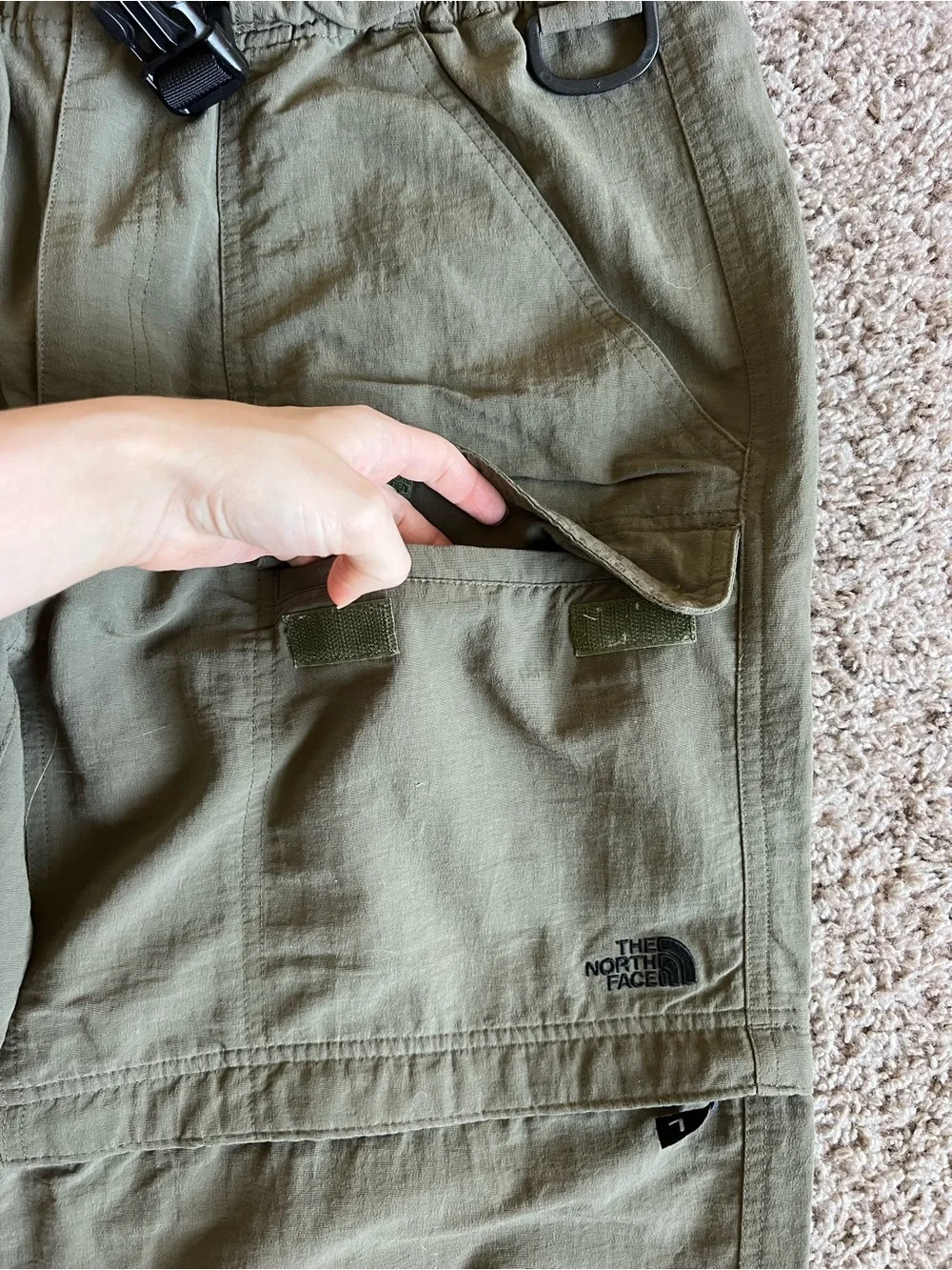 The North Face Men's Cargo Convertible Hiking Pants size M